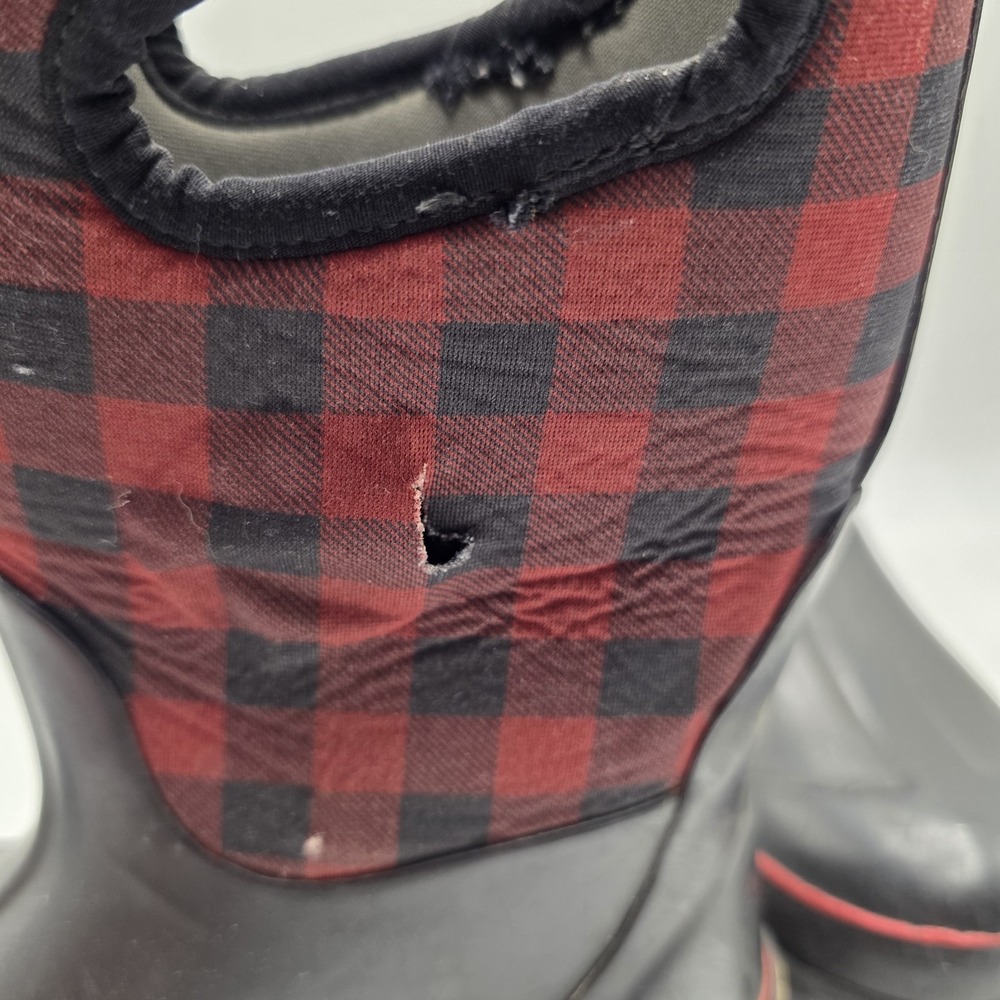 Bogs Kids Buffalo Plaid Waterproof Winter Boots Youth Size 2 Cold Weather - Picture 5 of 7